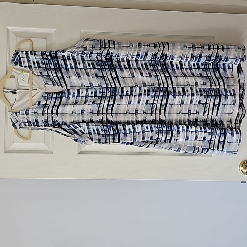 Lysse 2x Dress: white, navy & powder blue. Sleeveless
